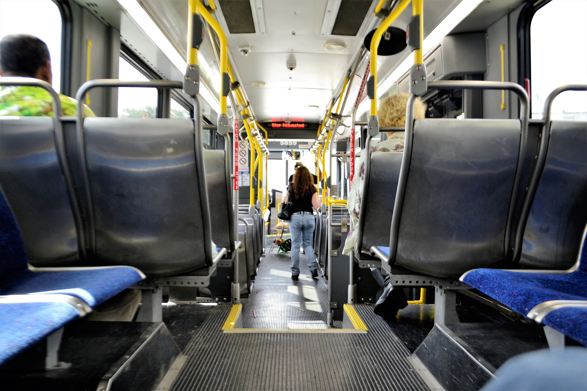 IL TRASPORTO PUBBLICO: QUALI I VANTAGGI ECONOMICI